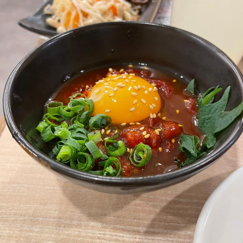 国産牛 旨とろユッケ(0秒レモンサワー 仙台ホルモン焼肉酒場 ときわ亭 名駅三丁目店)