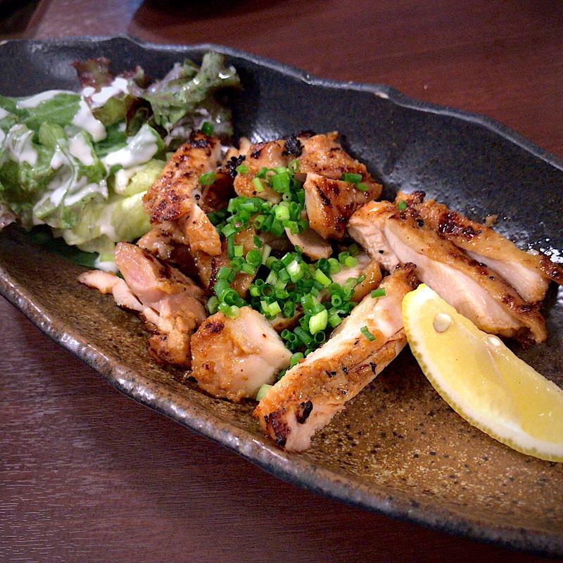 三河地鶏 味噌一晩漬込み焼き(呑屋かぶと)