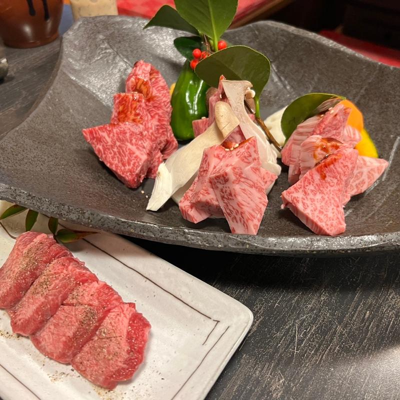 (炭火焼肉かしま )