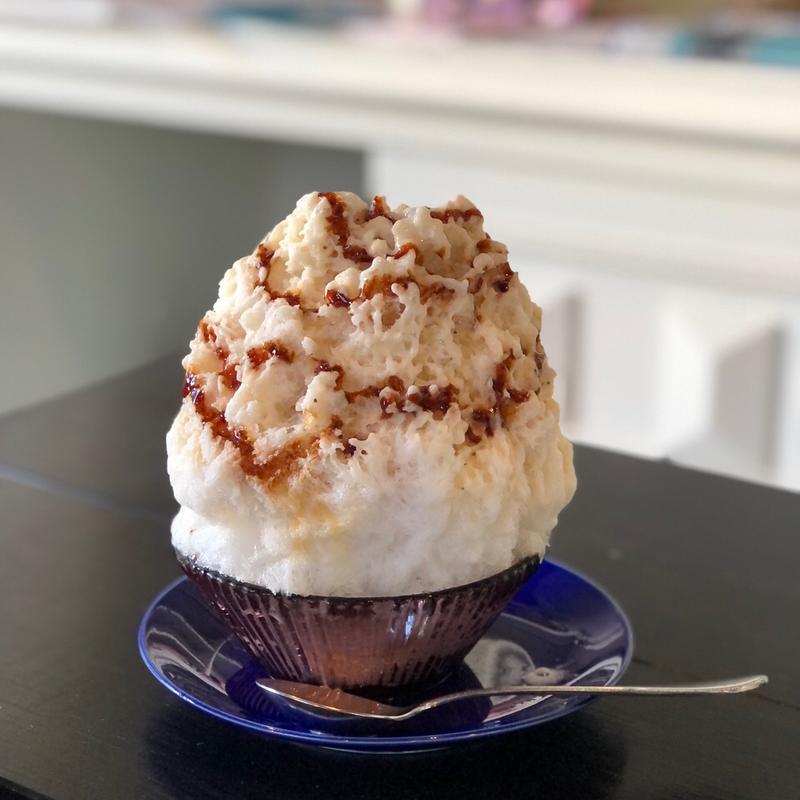 カラメルバナナミルク(氷と喫茶 ivy)