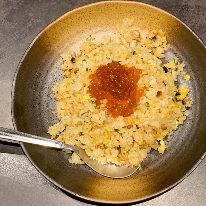 イクラチャーハン(炭火と中華 九尾)