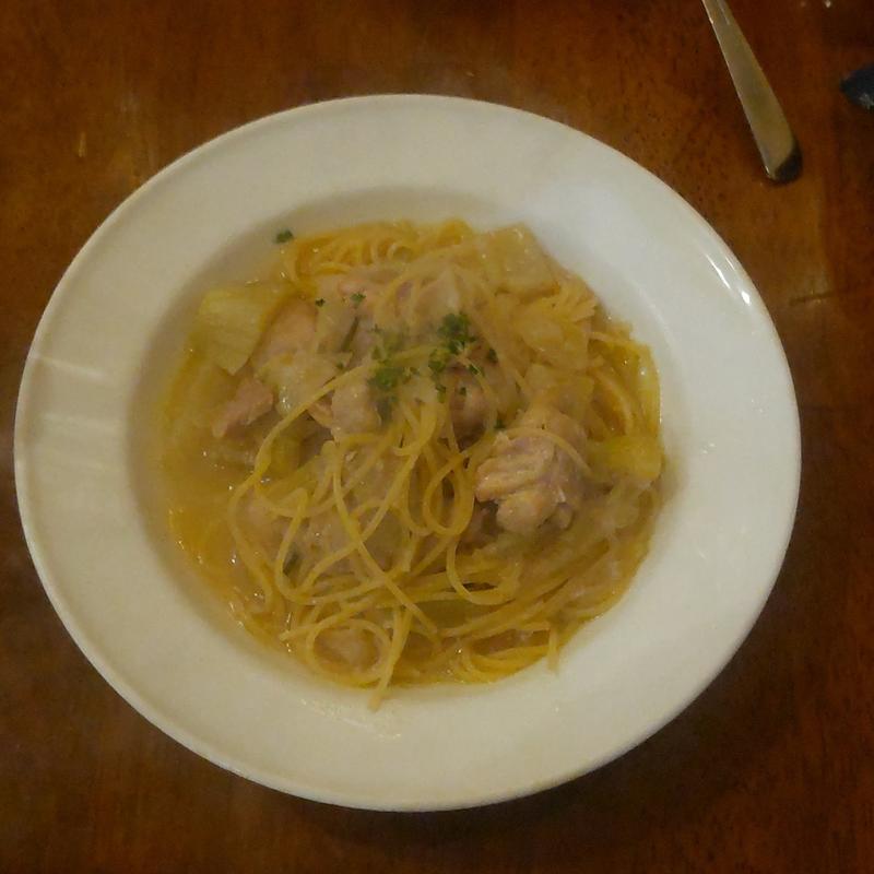 若鶏とセロリのオイルパスタ(イル・マーレ・ブルー)