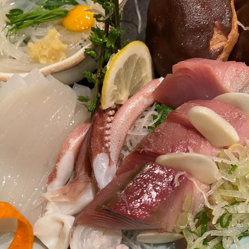 刺身盛り合わせ(鮨のだり半 南口)