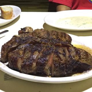 (BLT Steak Waikiki)