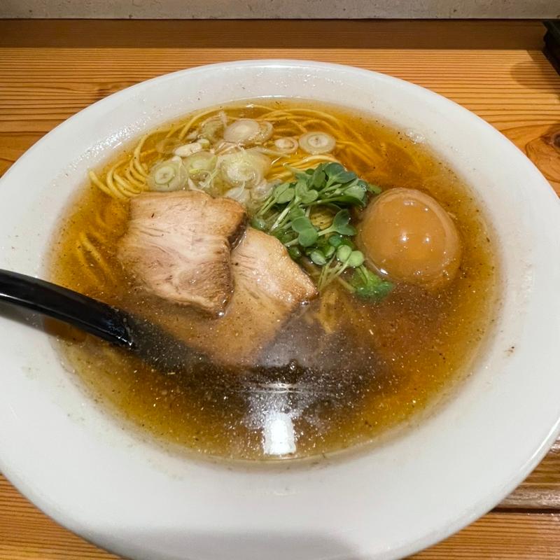 醤油らー麺魚介ガツン＋半熟味卵(麺や 佐渡友)