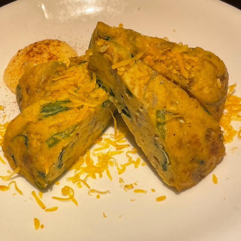 しらすのスペイン風オムレツ(Wine 厨房 tamaya-ohyama （ワインチュウボウ タマヤオオヤマ）)