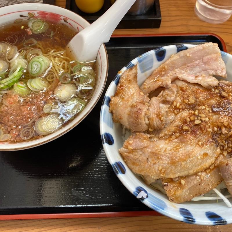 生姜焼き丼ラーメンセット(とらじ食堂)