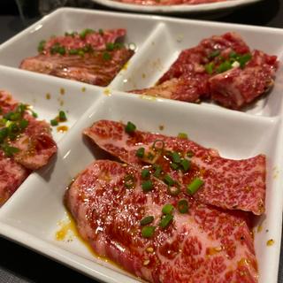 (焼肉　千山閣 )