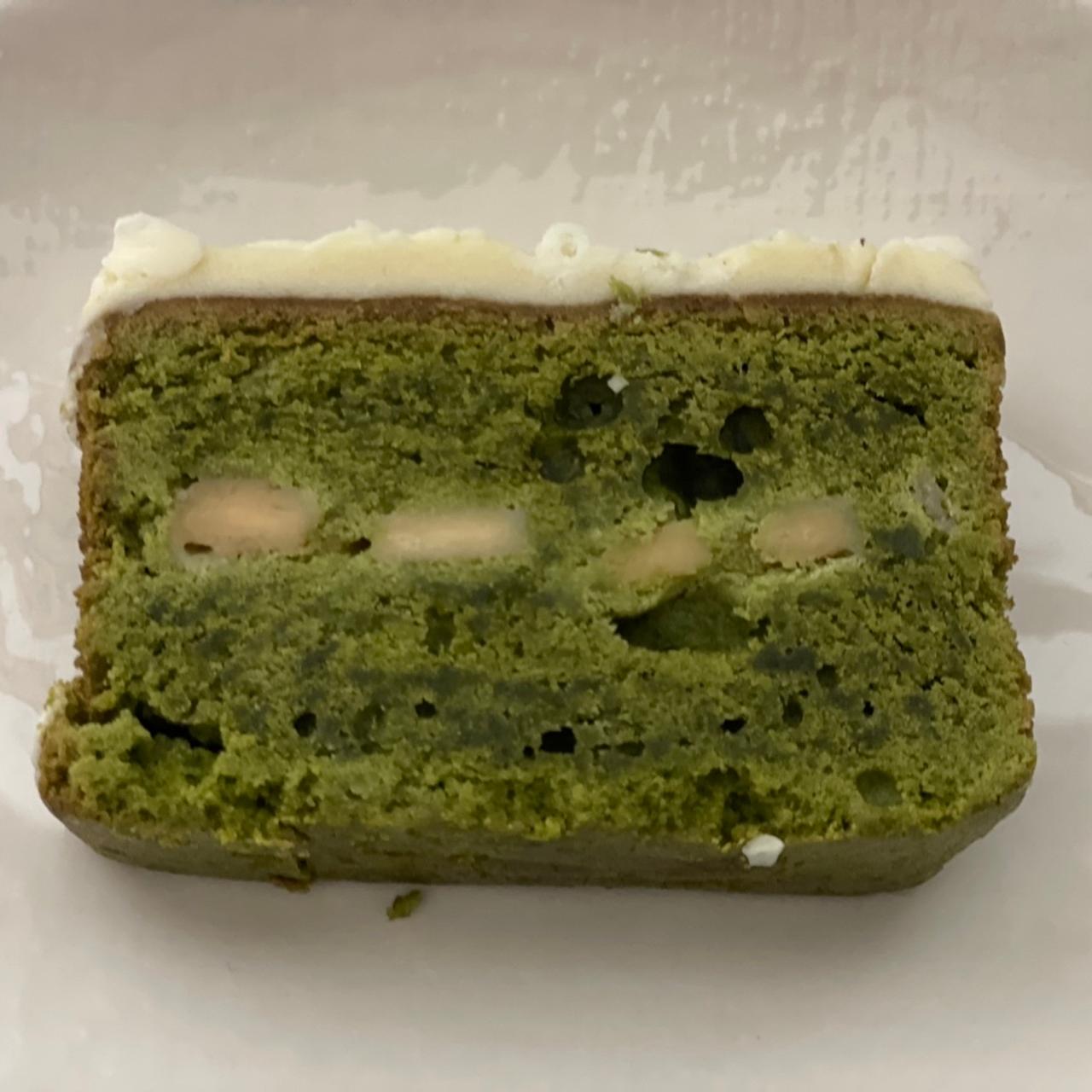 抹茶とホワイトチョコのパウンドケーキ(スターバックス コーヒー 町田金森店)の口コミ一覧 | おいしい!が増えるグルメアプリ「SARAH」