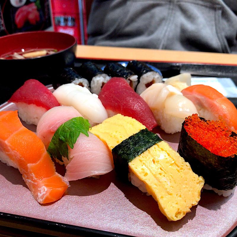 ランチにぎり1.5人前(末廣寿し （スエヒロズシ）)