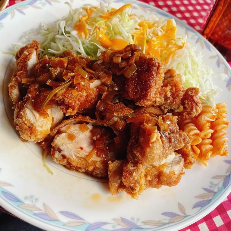 日替わりランチ（揚げ鶏のねぎソースがけ）(紅梅ダイナー)