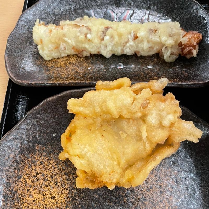 トッピングの天ぷら(角中うどん店 本店)