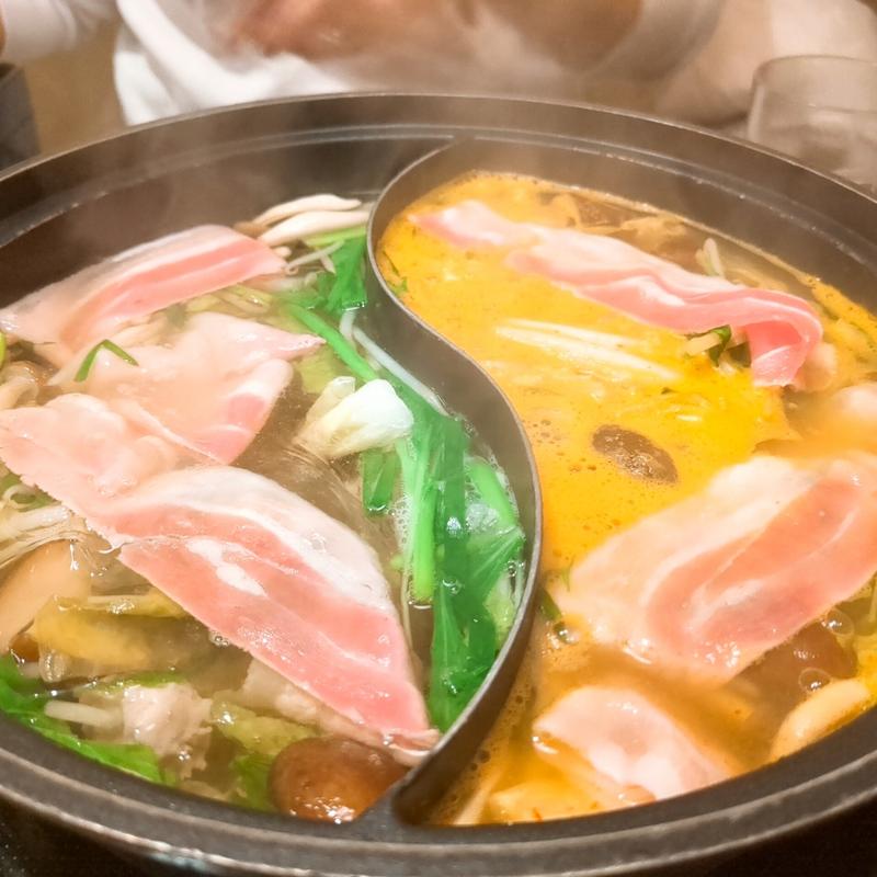 牛&豚ディナー土日(しゃぶ葉 多摩ニュータウン店)