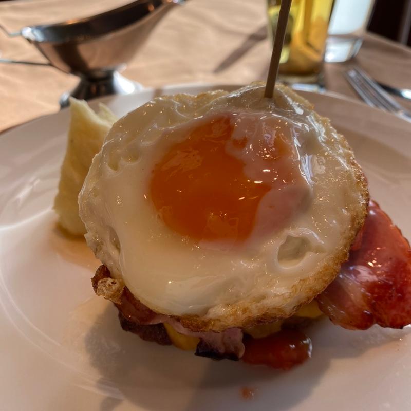 ハンバーグ(37 Roast Beef)