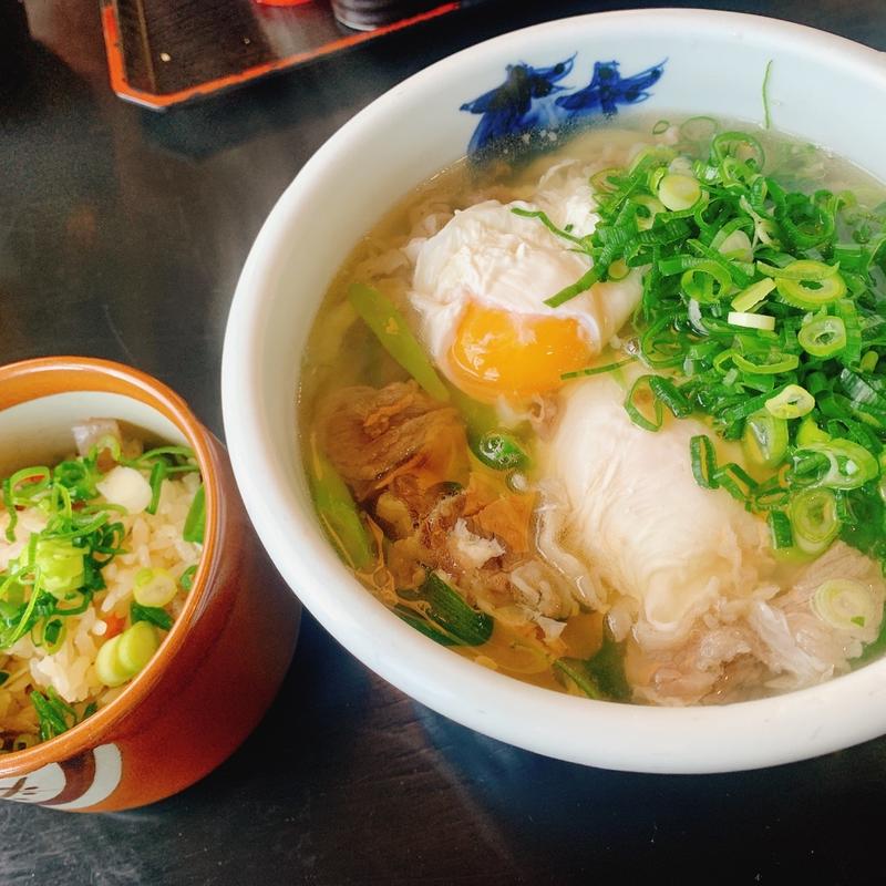 肉うどん(手打ちうどん　たぐち)