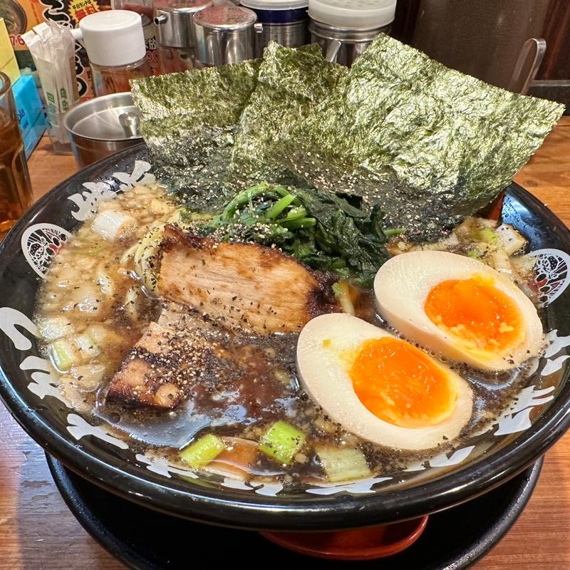 辻田家ブラック(横濱家系らぁめん 辻田家 石橋店)