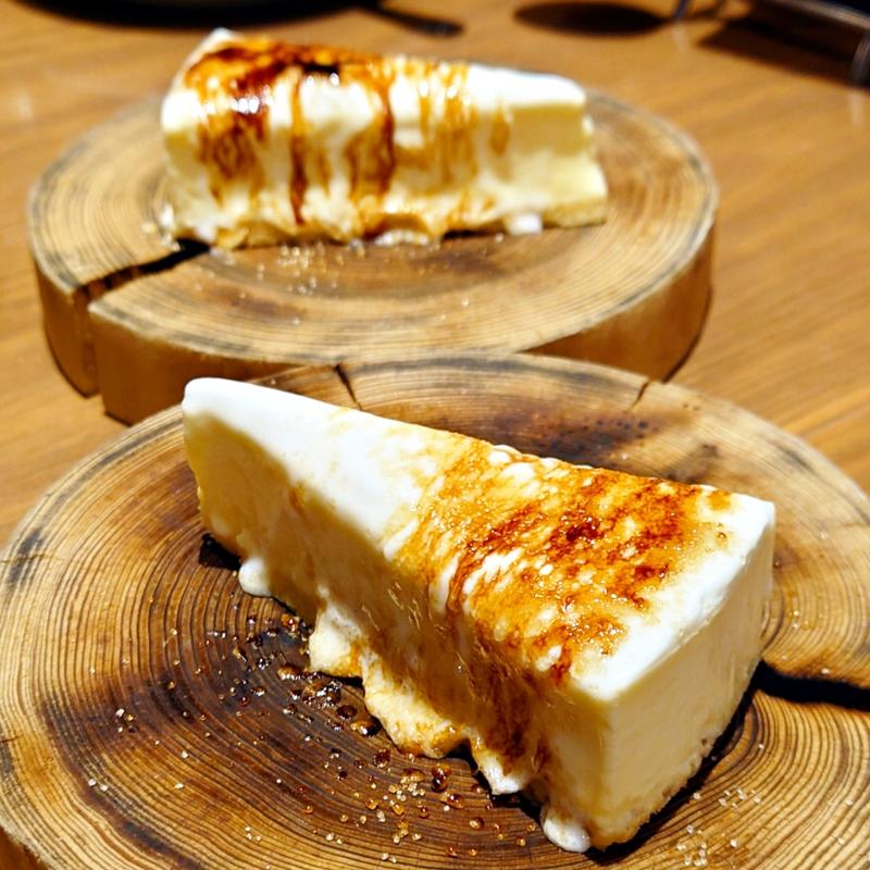 炙りチーズケーキ(Italian kitchen VANSAN 香椎店)