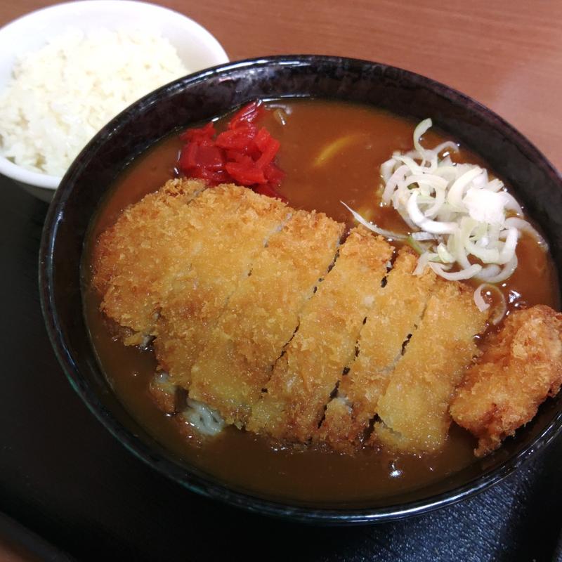 カツカレーうどん(中華飯店 幡龍 あるじゃ店 （バンリュウ）)