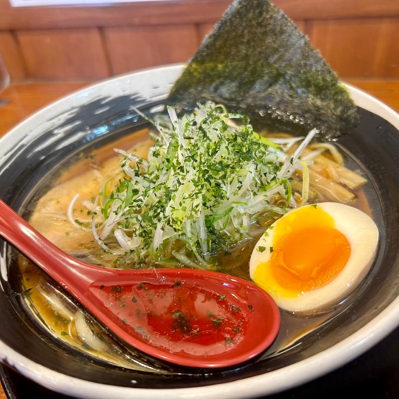 淡口醤油ラーメン(俺の中華たなか家仙台店)