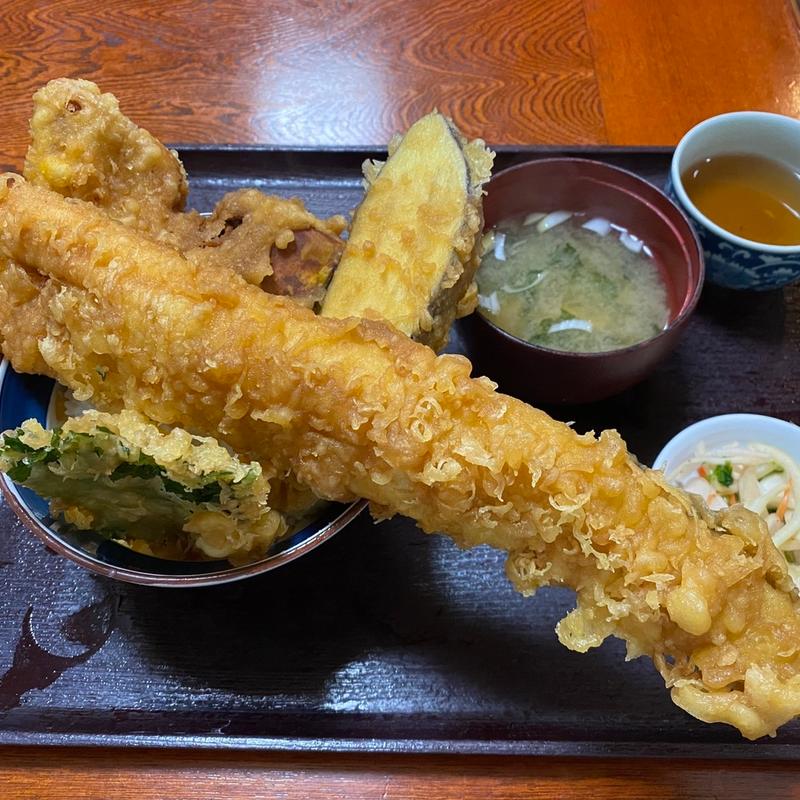 穴子天丼(味処 旬風 （あじどころ しゅんぷう）)