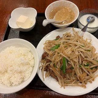 レバニラ定食(中華ごはん れんげ食堂 西新宿店)