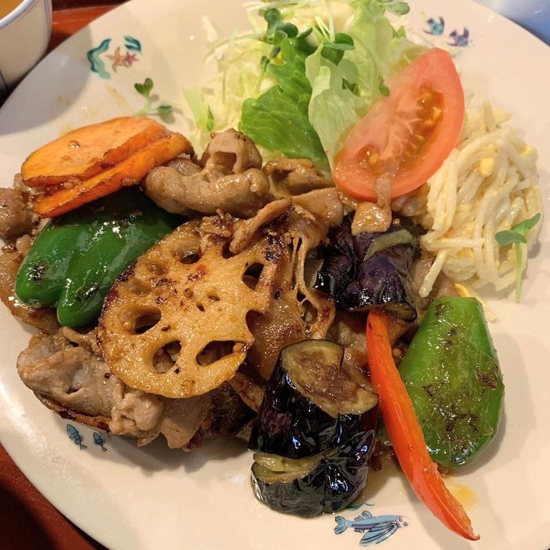 しょうが焼き定食(味納(カツ丼))