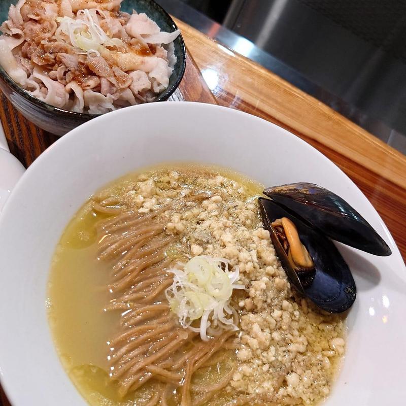 かけ蕎麦 国産豚肉丼(むかん)