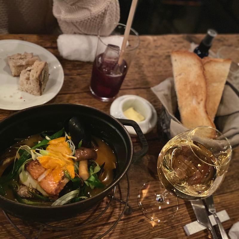 アサリとムール貝、白身魚のブイヤベース(Boulangerie Bistro EPEE)