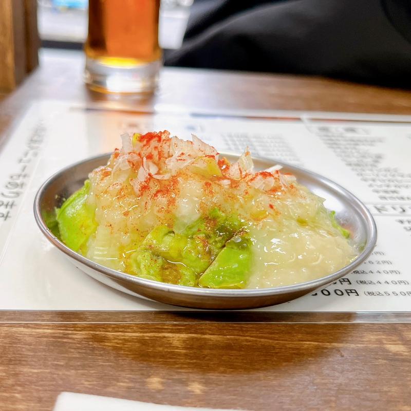 アボカドの生レバー風(大衆食堂スタンドそのだ五反田店)