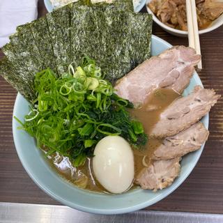 全部乗せラーメン(武蔵家 川口店 )