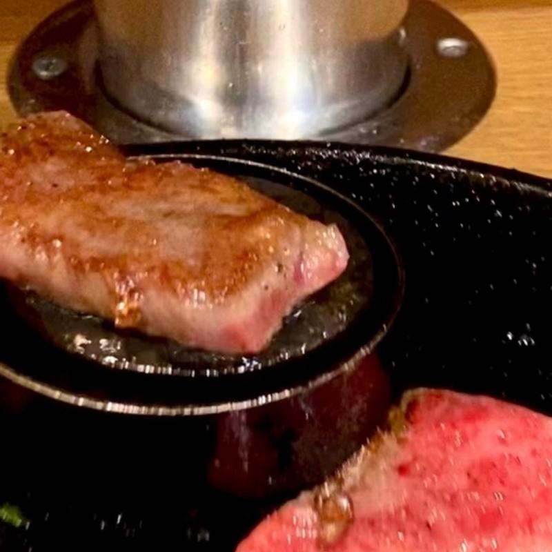 極味やハンバーグ&特選伊万里牛ステーキ（Sサイズ）(極味や なんば店 ハンバーグ ステーキ)