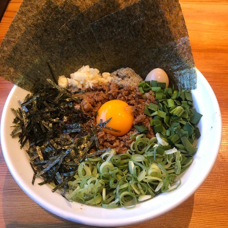 にぼし台湾まぜそば(志奈そば田なかいすみ店)