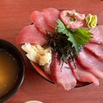 直送魚のおまかせ丼(埼玉漁港の海鮮食堂 そうま水産 川島本店)