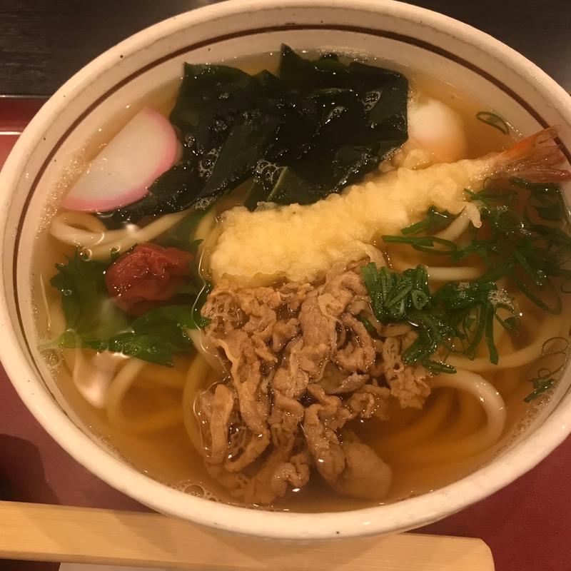 牛肉入り五目うどん(自家製麺 杵屋 六甲アイランド店)