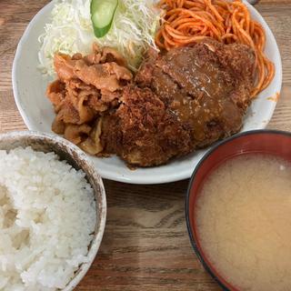 とんかつ しょうが焼き盛合せ ライス・みそ汁付き(キッチン グラン )