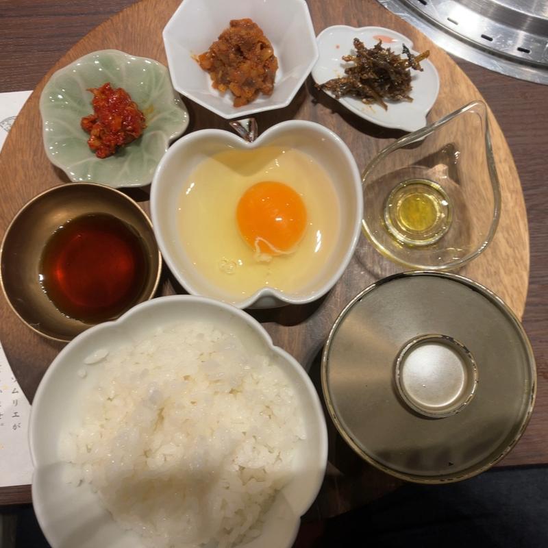 卵かけご飯(焼肉 BAR 李朝園)