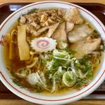 大盛らーめん（スペシャル、硬めネギ多め）(喜多方ラーメン 天高盛 （てんこもり）)
