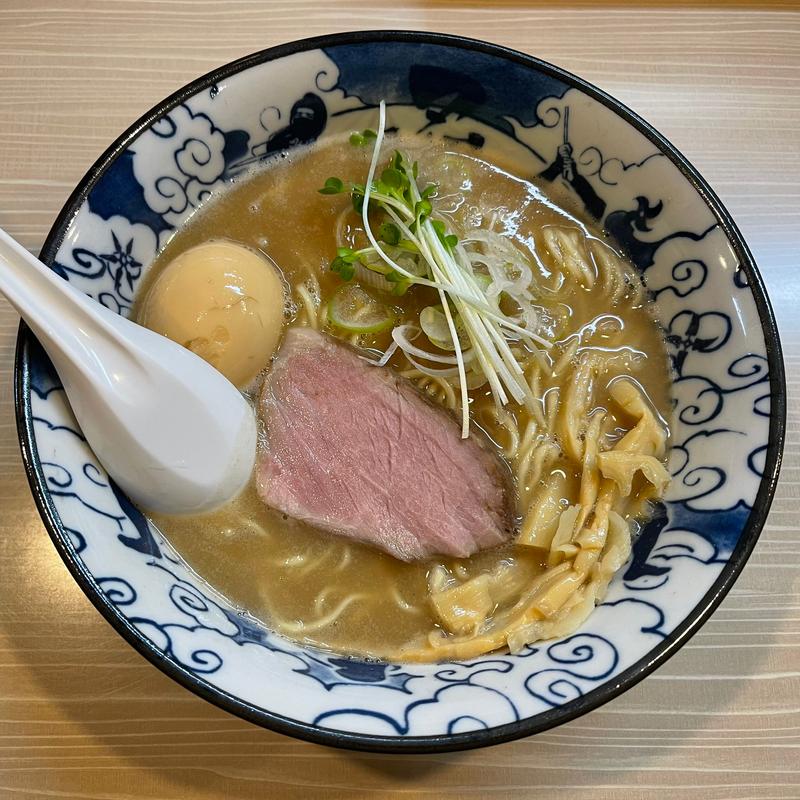 半熟味玉鶏白湯魚介そば(麺屋 鶯)