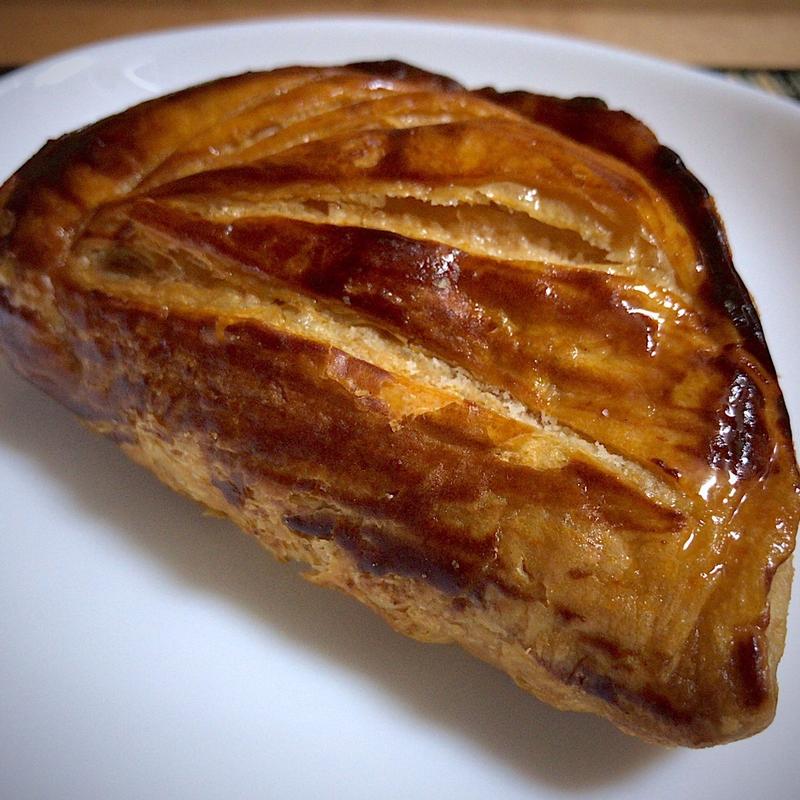 プレミアムアップルパイ(シャトレーゼ 仙台富沢店)