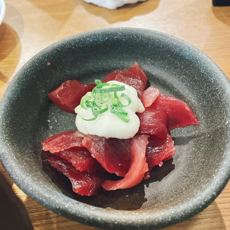鮪の山かけ(鮨・酒・肴 杉玉 西中島南方)