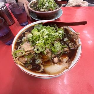 肉多目(新福菜館 本店 （しんぷくさいかん）)