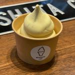 ピスタチオソフトクリーム (ミニカップ)(MIYASHITA CAFE +softcream)
