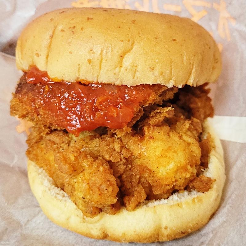 オマール海老の旨味ひろがるフィレバーガー(ケンタッキー)