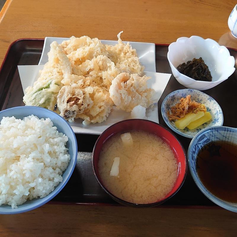肉天定食(鳥新食堂)