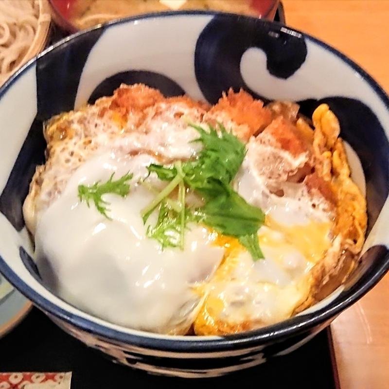 小かつ丼(きくや)