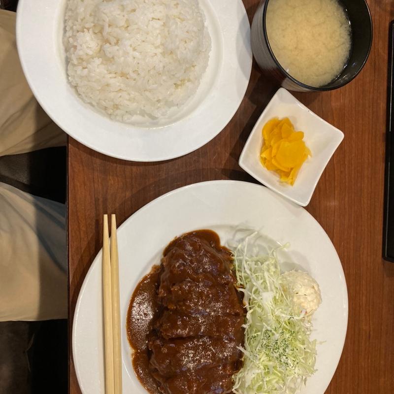 豚ロースのデミチーズかつ(洋食 KOBAYA)