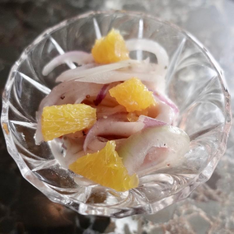 シーフードとオレンジのマリネ(エデン カフェ&バー)