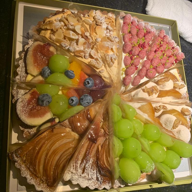 (ラヴニューデシャンゼリゼ)