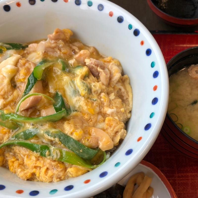 親子丼(鶴喜そば 山科店 （つるきそば）)