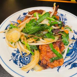 レバニラ野菜炒め(中華料理オトメ)